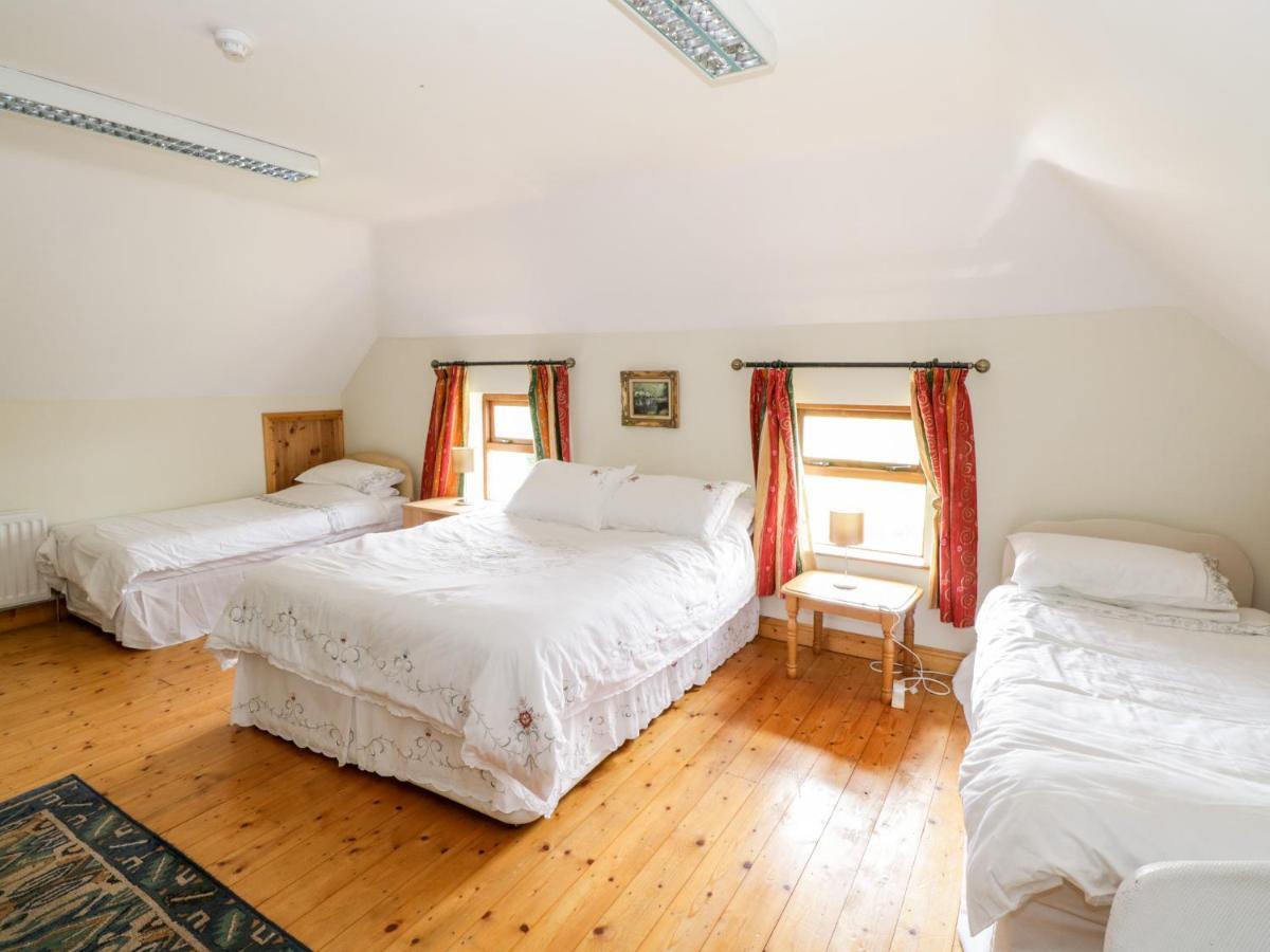 An Maide Ban Villa Cootehill Екстериор снимка